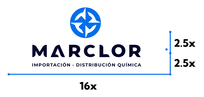 Logotipo con tagline con cotas de 16x de ancho y 2.5x de alto