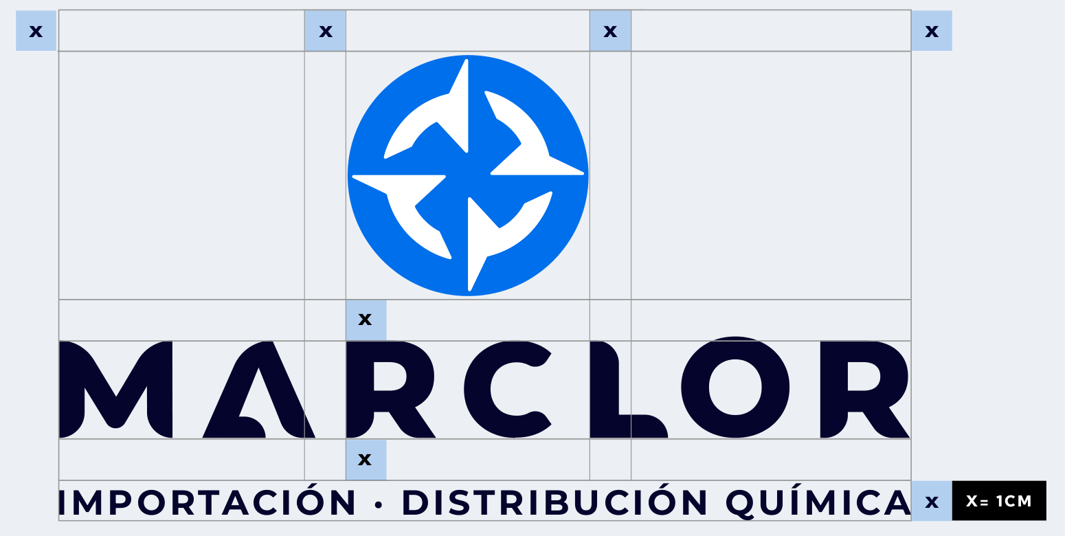 Logotipo vertical con su retícula modular: cada módulo mide X, igual a 1 cm